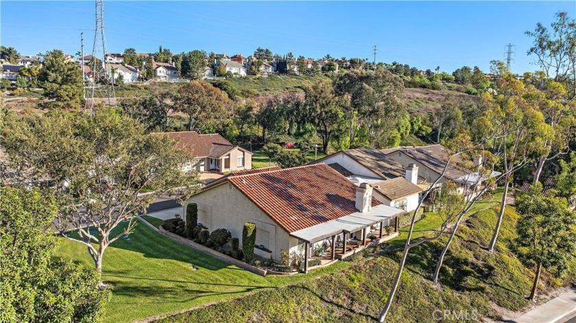 Charming Rosa Floorplan Home on a Corner Lot with Greenbelt - Beach Home for sale in Mission Viejo, California on Beachhouse.com