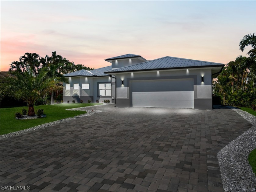 Whether you're seeking a peaceful refuge or an entertainer's - Beach Home for sale in Cape Coral, Florida on Beachhouse.com