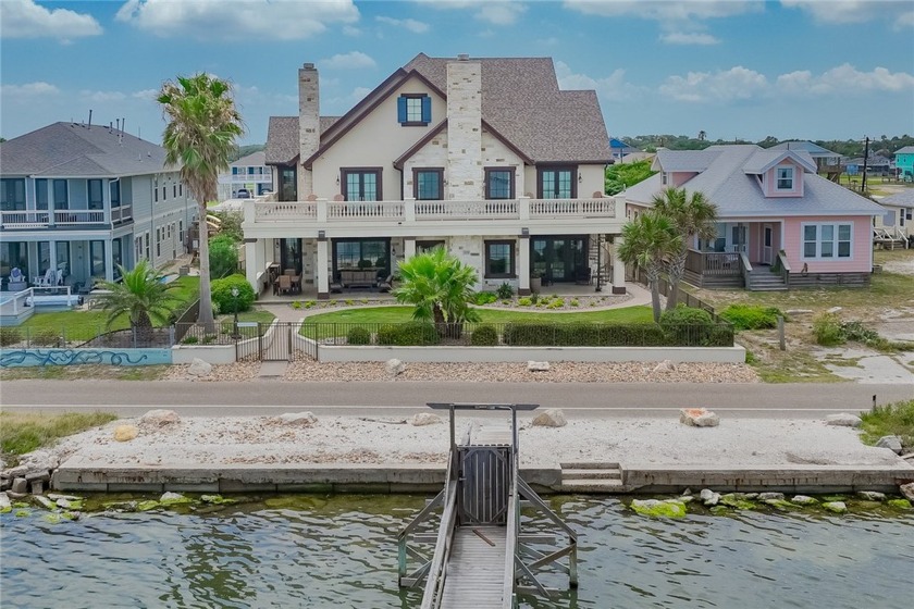 A stunning French-style home situated along a dramatic coastal - Beach Home for sale in Rockport, Texas on Beachhouse.com