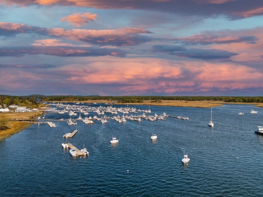 Highly desirable and rarely available -- a Newburyport Landing - Beach Condo for sale in Newburyport, Massachusetts on Beachhouse.com