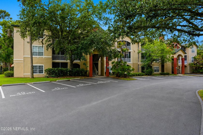 Welcome to Ponte Vedra Beach! Want to WALK to TPC next year?? - Beach Condo for sale in Ponte Vedra Beach, Florida on Beachhouse.com
