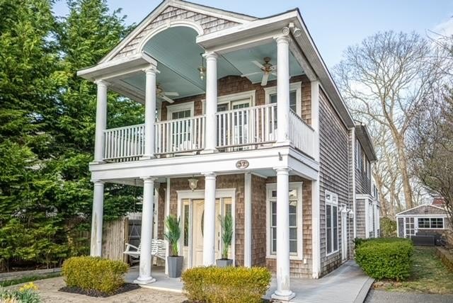 Step into this distinctive home with Southern Charm! Front - Beach Home for sale in Mount Sinai, New York on Beachhouse.com