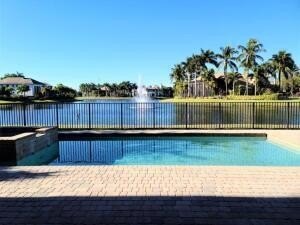 LARGE ESTATE HOME/ LOWEST PRICE PER SQ FT WITH PREMIUM LAKE LOT - Beach Home for sale in Wellington, Florida on Beachhouse.com