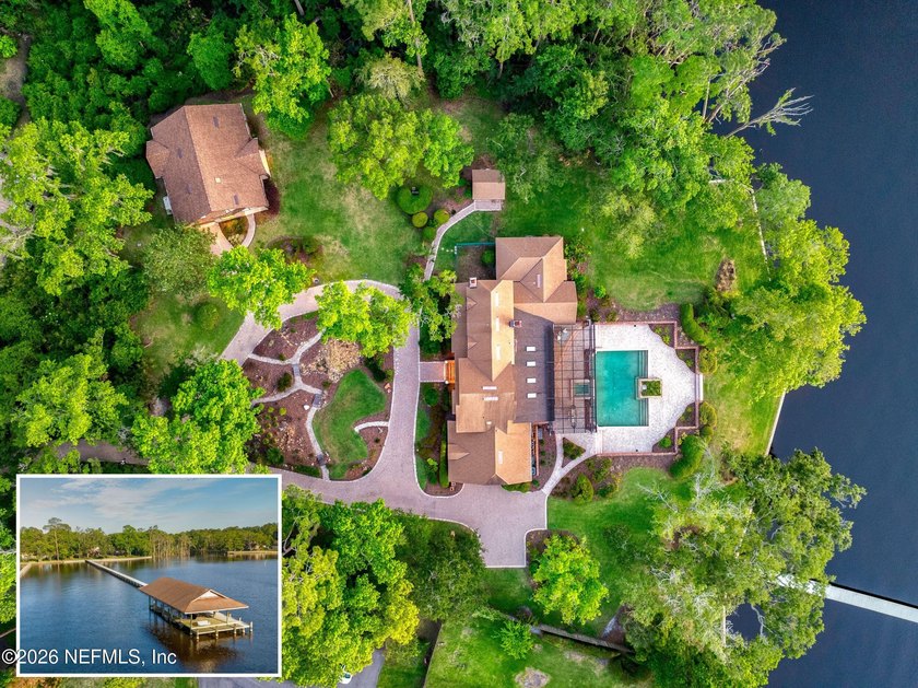 Opportunities like this one on the St Johns River are extremely - Beach Home for sale in Jacksonville, Florida on Beachhouse.com