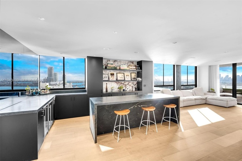 Brand new, turnkey gut renovated unit with direct downtown views - Beach Condo for sale in Miami Beach, Florida on Beachhouse.com