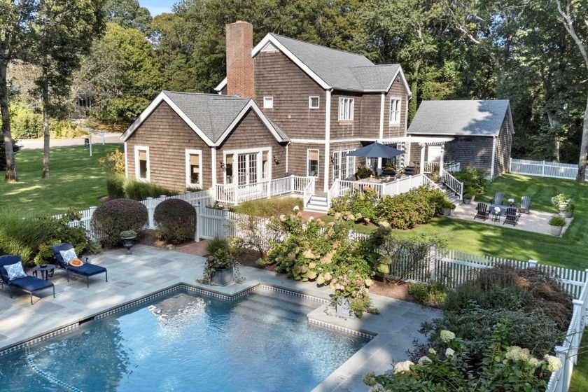 Discover the pinnacle of enjoyment and comfort at this stunning - Beach Home for sale in Sag Harbor, New York on Beachhouse.com