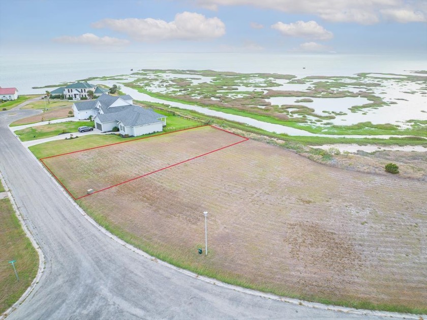 Unbelievable Panoramic Views! Picture your dream residence in - Beach Lot for sale in Rockport, Texas on Beachhouse.com