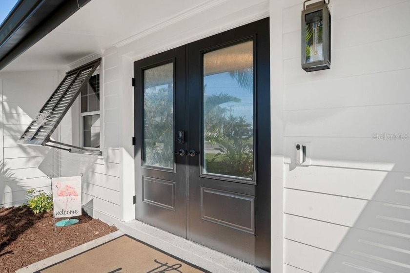 Your perfect beach place! This fully remodeled 3 bedroom/2 bath - Beach Home for sale in Holmes Beach, Florida on Beachhouse.com