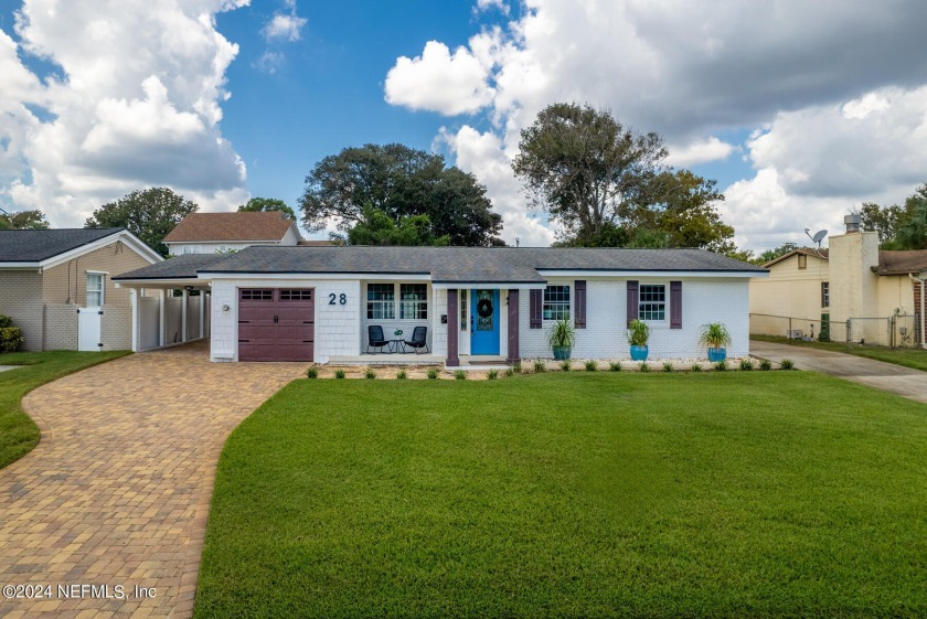 Hurry! Bring your Flip Flops & Sunscreen to this beautiful move - Beach Home for sale in Jacksonville Beach, Florida on Beachhouse.com