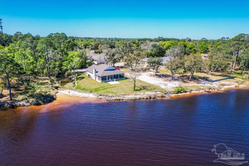Huge Price Improvement! This fabulous all brick 3 bedroom 2 bath - Beach Home for sale in Navarre, Florida on Beachhouse.com