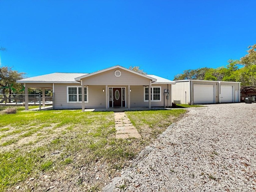 This is a Charming Coastal Retreat with detached barn nestled - Beach Home for sale in Rockport, Texas on Beachhouse.com