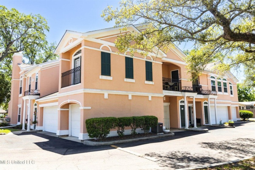 Nestled in the rear of Legacy Villas, this one-bedroom condo - Beach Condo for sale in Gulfport, Mississippi on Beachhouse.com