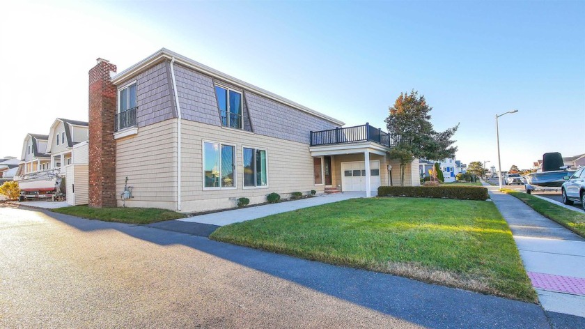 Single family home in the desirable Baylandings section of Ocean - Beach Home for sale in Ocean City, New Jersey on Beachhouse.com