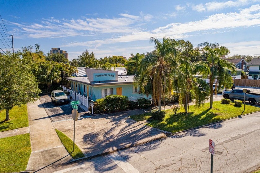 Under contract-accepting backup offers. EXCELLENT OPPORTUNITY to - Beach Home for sale in St. Petersburg, Florida on Beachhouse.com