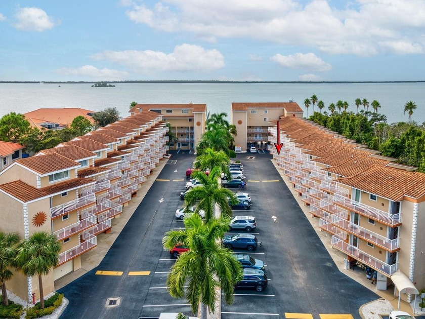 Your Dunedin waterfront retreat -- stay when you want, earn when - Beach Condo for sale in Dunedin, Florida on Beachhouse.com