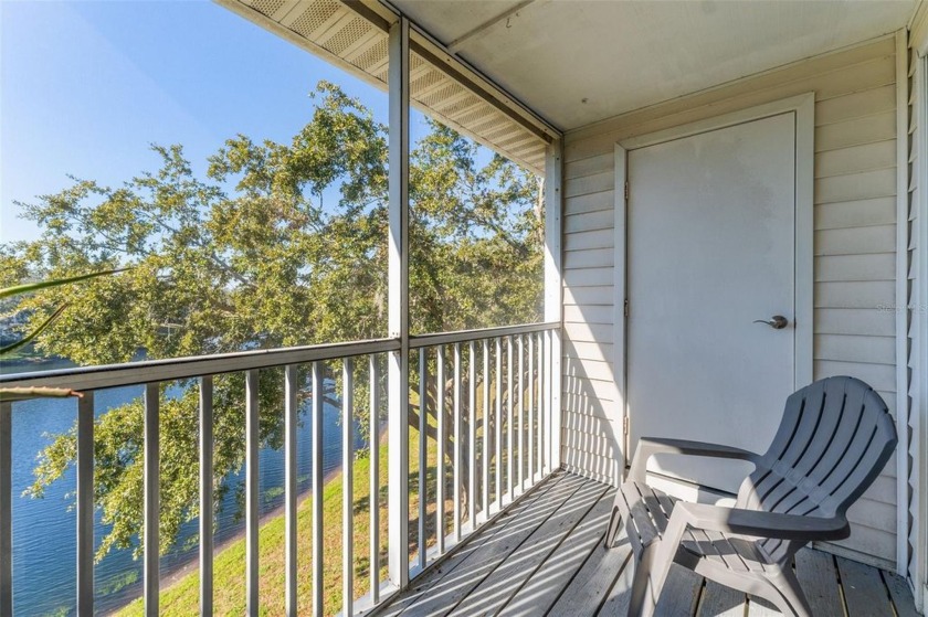 Come and discover the MAINTENANCE FREE WATERFRONT condo you have - Beach Condo for sale in Palm Harbor, Florida on Beachhouse.com