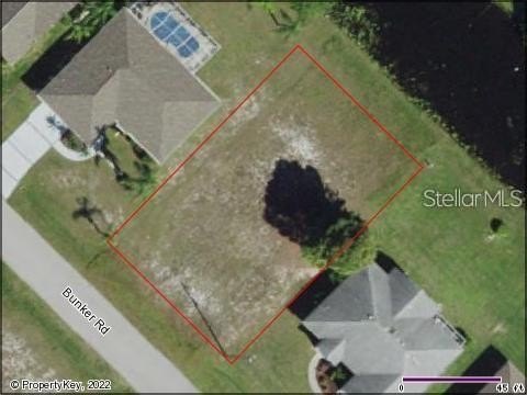 Beautiful vacant lot with canal access.  Save thousands $$ on - Beach Lot for sale in Rotonda West, Florida on Beachhouse.com