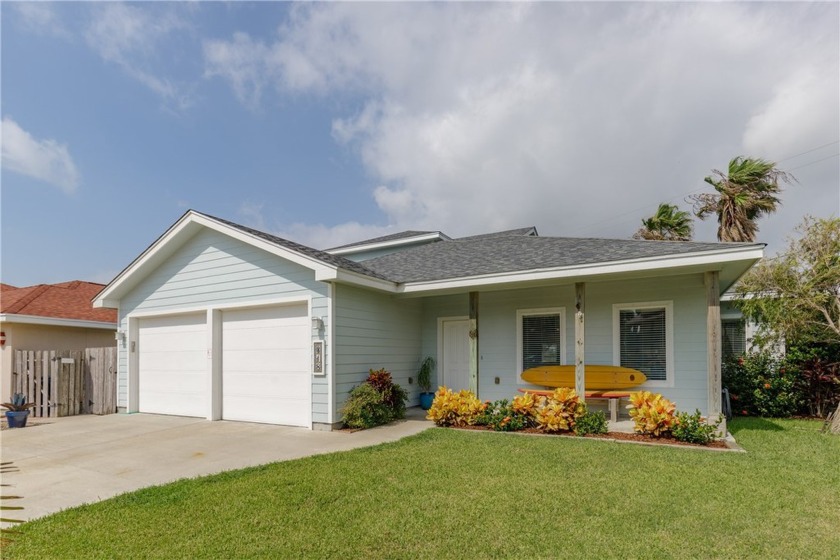 LOCATION! LOCATION! Sweetness in Old Town! Fabulous in-town - Beach Home for sale in Port Aransas, Texas on Beachhouse.com