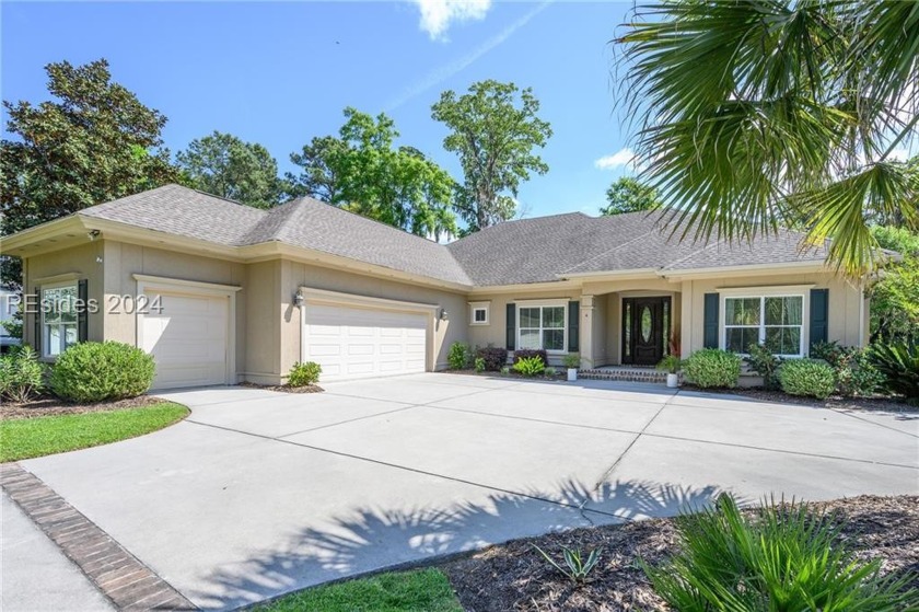 You've got to see this custom-built single-level home located in - Beach Home for sale in Bluffton, South Carolina on Beachhouse.com