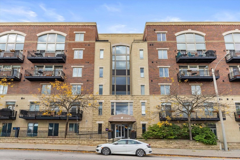 Step into this bright, two-story corner condo with soaring - Beach Condo for sale in Milwaukee, Wisconsin on Beachhouse.com
