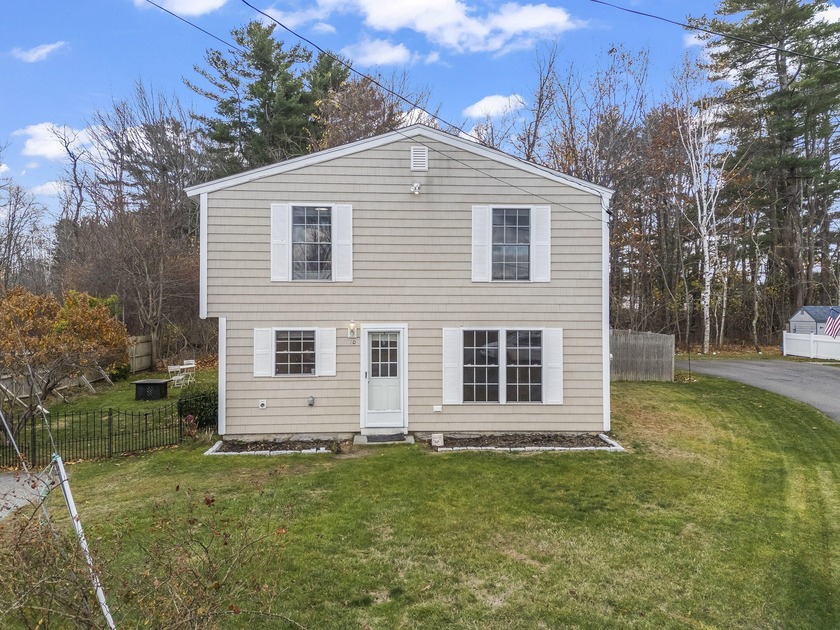 Snug at the end of a quiet cul-de-sac, this bright 3 bed /1.5 - Beach Home for sale in Wells, Maine on Beachhouse.com