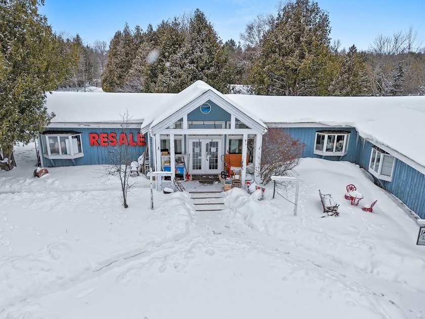 Here is an exciting opportunity! Door County is known for its - Beach Commercial for sale in Ephraim, Wisconsin on Beachhouse.com