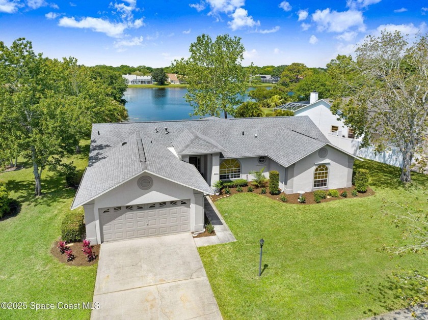 This stunning 3 BR/2BA LAKEFRONT home has been completely - Beach Home for sale in Melbourne, Florida on Beachhouse.com