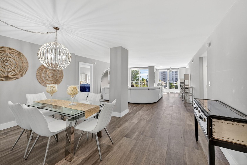 GORGEOUS, BRIGHT , TURNKEY 3 BEDROOM 2 BATH CONDO  BOASTING - Beach Condo for sale in Pompano Beach, Florida on Beachhouse.com