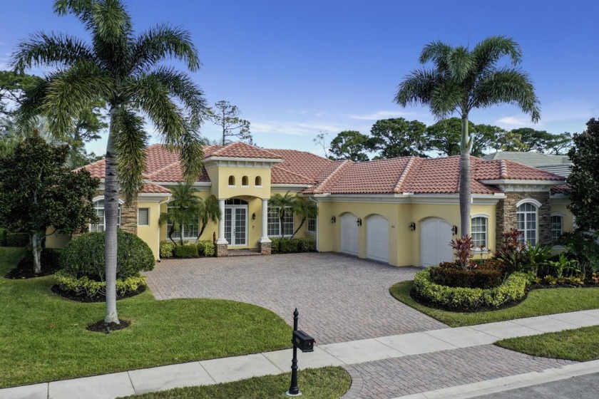 COME AND LIVE THE DREAM! ENJOY THE UNDERSTATED ELEGANCE OF THIS - Beach Home for sale in Port Saint Lucie, Florida on Beachhouse.com