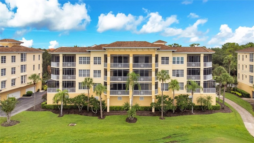 Welcome to Watercrest, an elegant gated lakefront condominium - Beach Condo for sale in Lakewood Ranch, Florida on Beachhouse.com