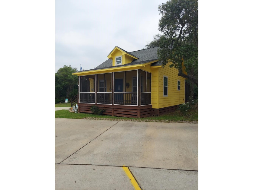 One of a kind 2 bedroom, 2 bath standalone cottage nestled along - Beach Home for sale in Rockport, Texas on Beachhouse.com