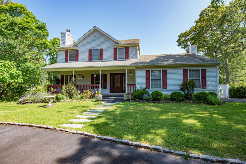 Hamptons Oasis: Pool, Hot Tub, & Volleyball Court - Beach Vacation Rentals in Hampton Bays, NY on Beachhouse.com