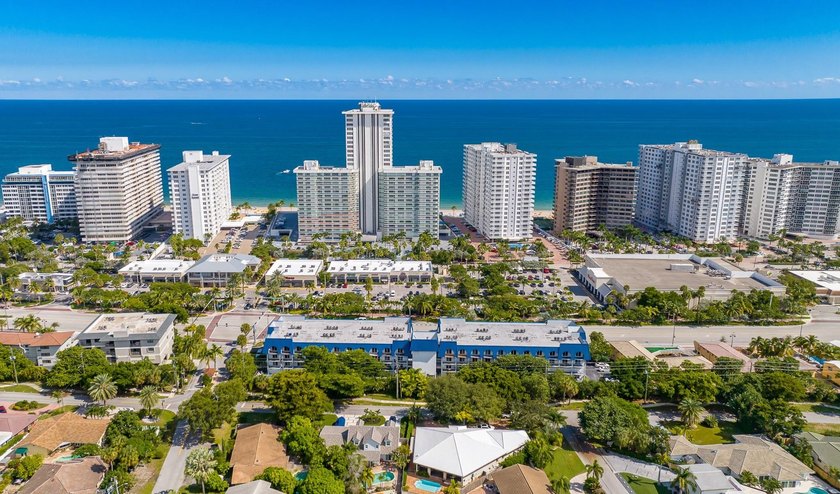 Beach living at its finest in Fort Lauderdale!Ideally located - Beach Condo for sale in Fort Lauderdale, Florida on Beachhouse.com