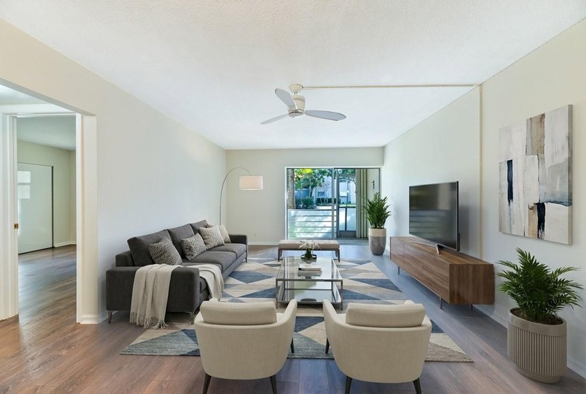 *Inviting 1-bedroom, 1.5-bath coastal residence located just - Beach Condo for sale in Deerfield Beach, Florida on Beachhouse.com
