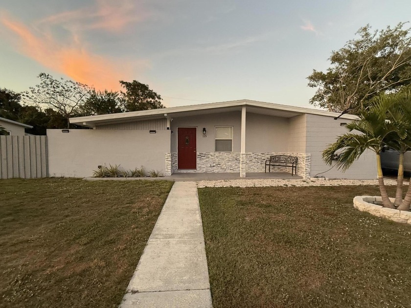 Welcome to this beautifully updated 3-bedroom, 1-bathroom home - Beach Home for sale in Port Saint Lucie, Florida on Beachhouse.com