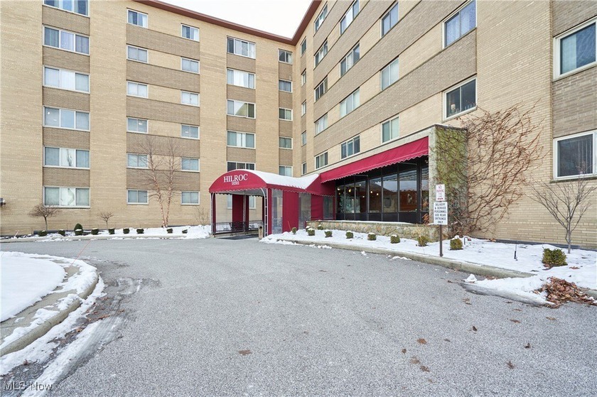 Welcome to this beautifully updated condominium at The Hilroc - Beach Condo for sale in Rocky River, Ohio on Beachhouse.com