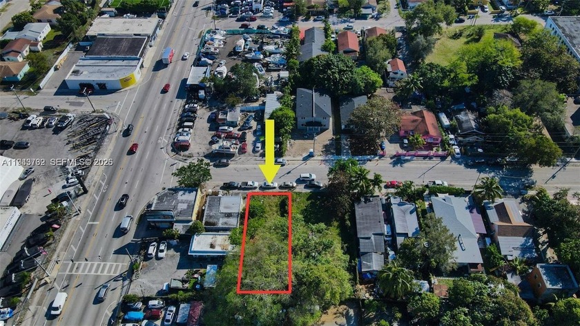 Vacant lot for sale at busy street right next to I-95 / 3920 sq - Beach Lot for sale in Miami, Florida on Beachhouse.com