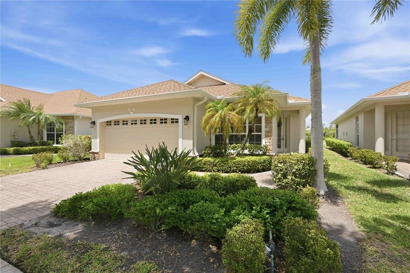 Welcome to this beautiful 2-bedroom, 2-bath detached Carriage - Beach Home for sale in North Port, Florida on Beachhouse.com