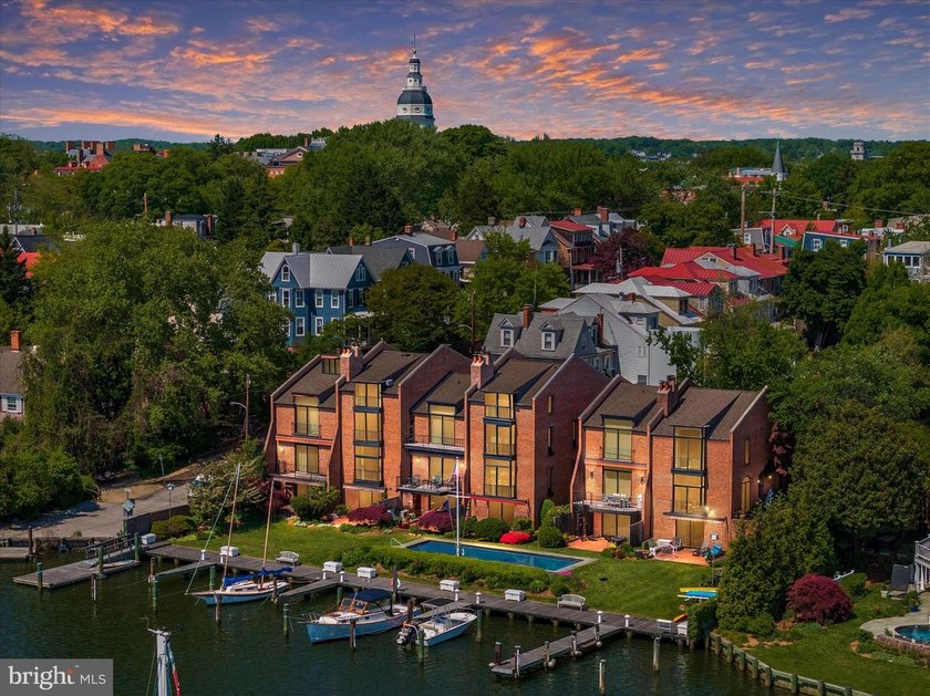 Welcome home. Join us for two open houses- Crabcakes and Crushes - Beach Townhome/Townhouse for sale in Annapolis, Maryland on Beachhouse.com