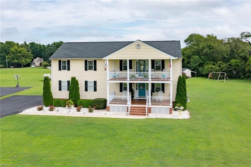 Welcome to Riverbank Acres, a beautiful neighborhood  in the - Beach Home for sale in Deltaville, Virginia on Beachhouse.com