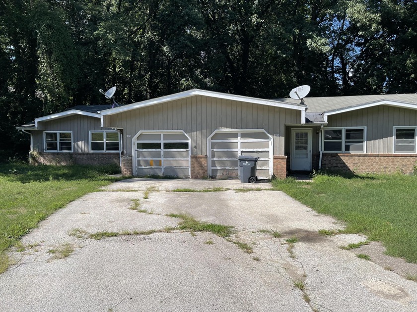 Two condominium units both with 3 beds and 2 baths with separate - Beach Home for sale in Saint Joseph, Michigan on Beachhouse.com