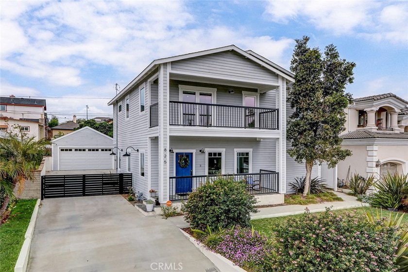Beautiful Coastal Plantation home in the heart of El Segundo! - Beach Home for sale in El Segundo, California on Beachhouse.com