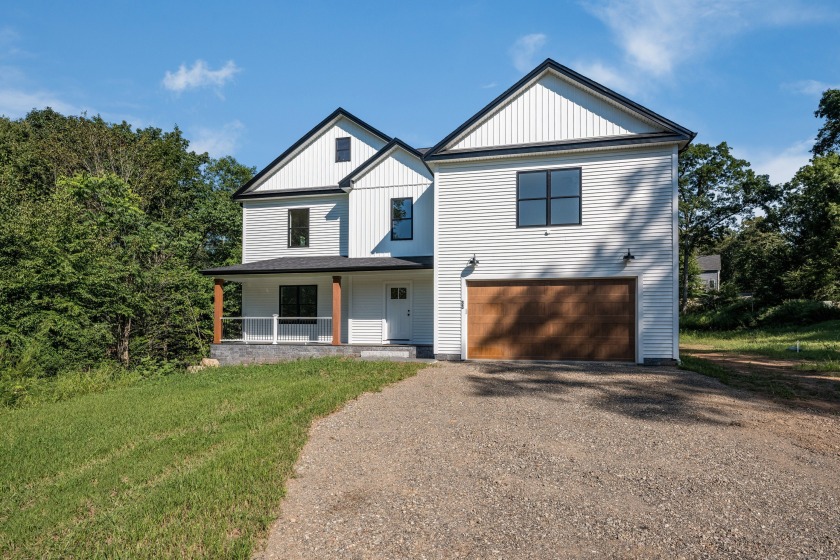 Welcome to this newly constructed home at Pond Ridge Estates - Beach Home for sale in Madison, Connecticut on Beachhouse.com