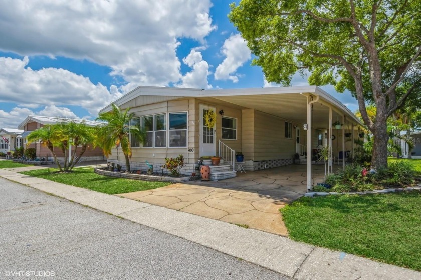 Just listed in Gull-Aire Village. Terrific location, that is - Beach Home for sale in Oldsmar, Florida on Beachhouse.com