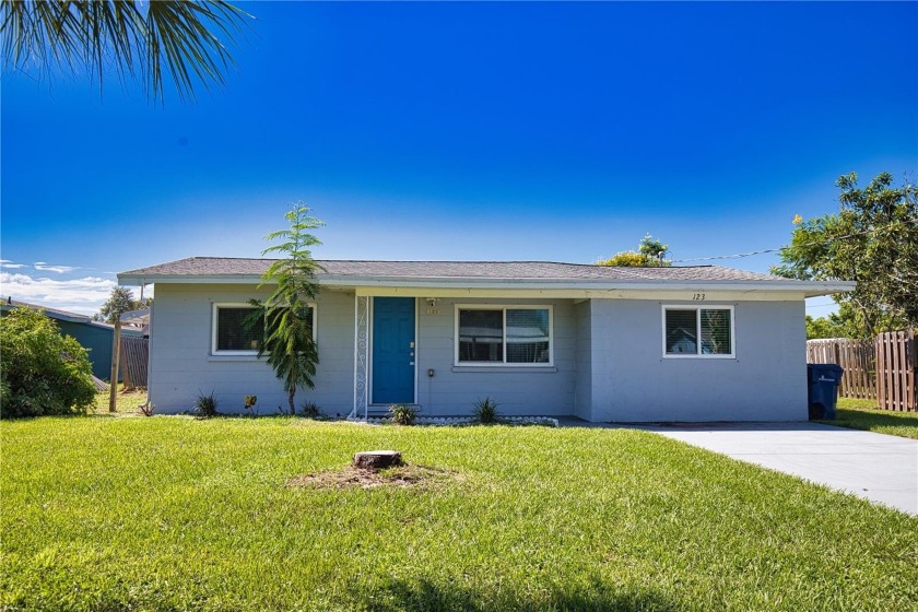 Price Reduced!!! Experience Florida living at its best in this - Beach Home for sale in Englewood, Florida on Beachhouse.com