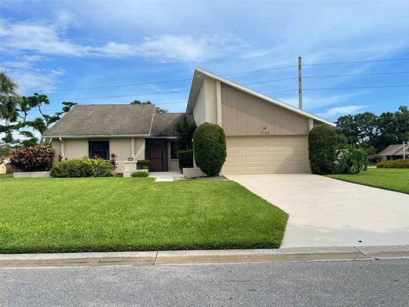 Discover Country Place a highly sought-after neighborhood of 173 - Beach Home for sale in Sarasota, Florida on Beachhouse.com