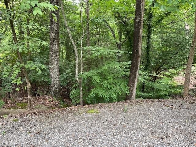 1.13 acres in Queens Lake!  Have you been looking for a place to - Beach Lot for sale in Williamsburg, Virginia on Beachhouse.com