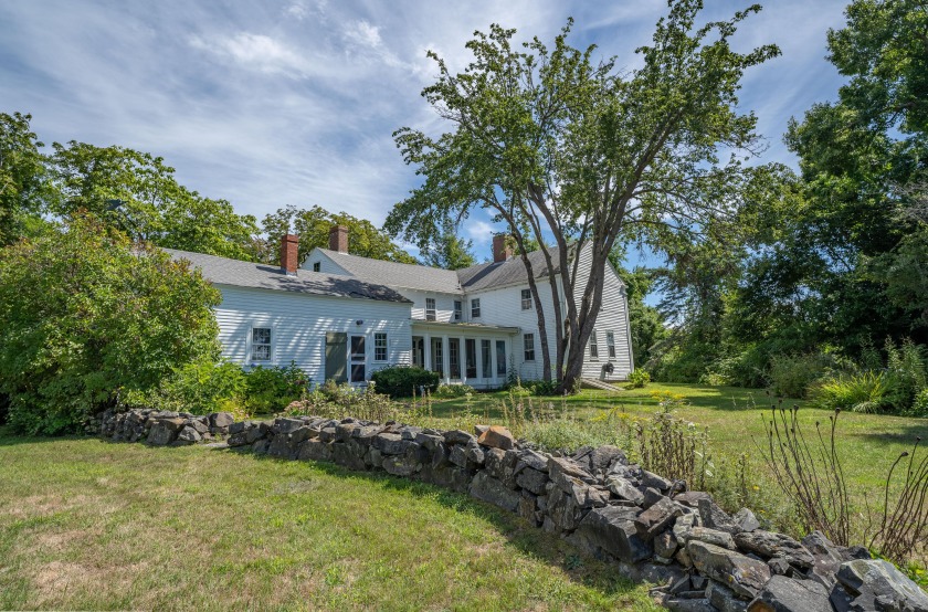 In Kennebunkport, Maine there are many impressive homes, but - Beach Home for sale in Kennebunkport, Maine on Beachhouse.com