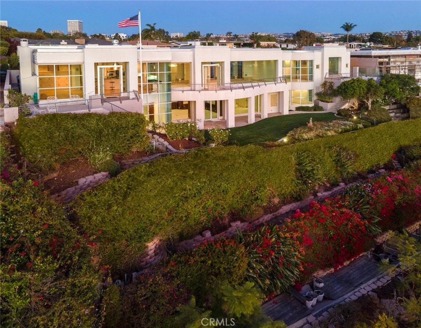 Available for the first time in two decades, this modern - Beach Home for sale in Corona Del Mar, California on Beachhouse.com
