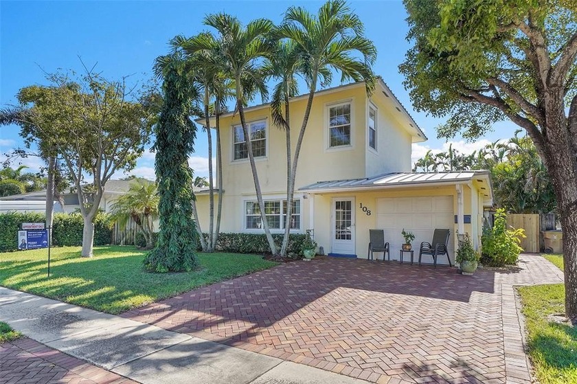 Live the Beach Vibe in this home located just minutes from - Beach Home for sale in Deerfield Beach, Florida on Beachhouse.com